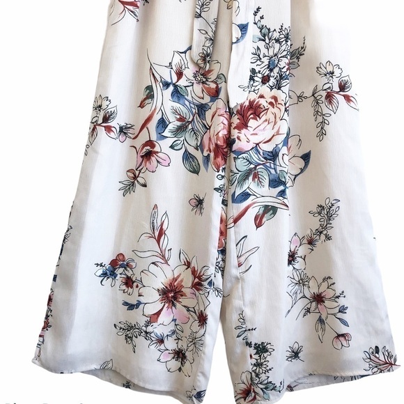 SAGE THE LABEL Eden Tie Front Wide Leg Jumpsuit Size Medium in Natural Floral - Picture 7 of 16